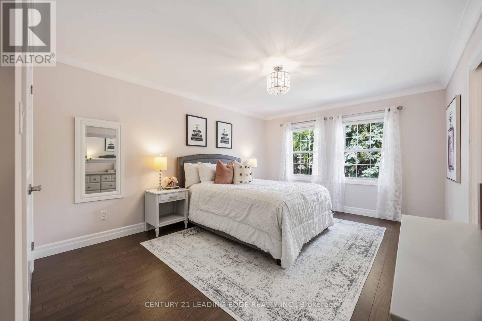 55 MCCARTY CRESCENT - 28