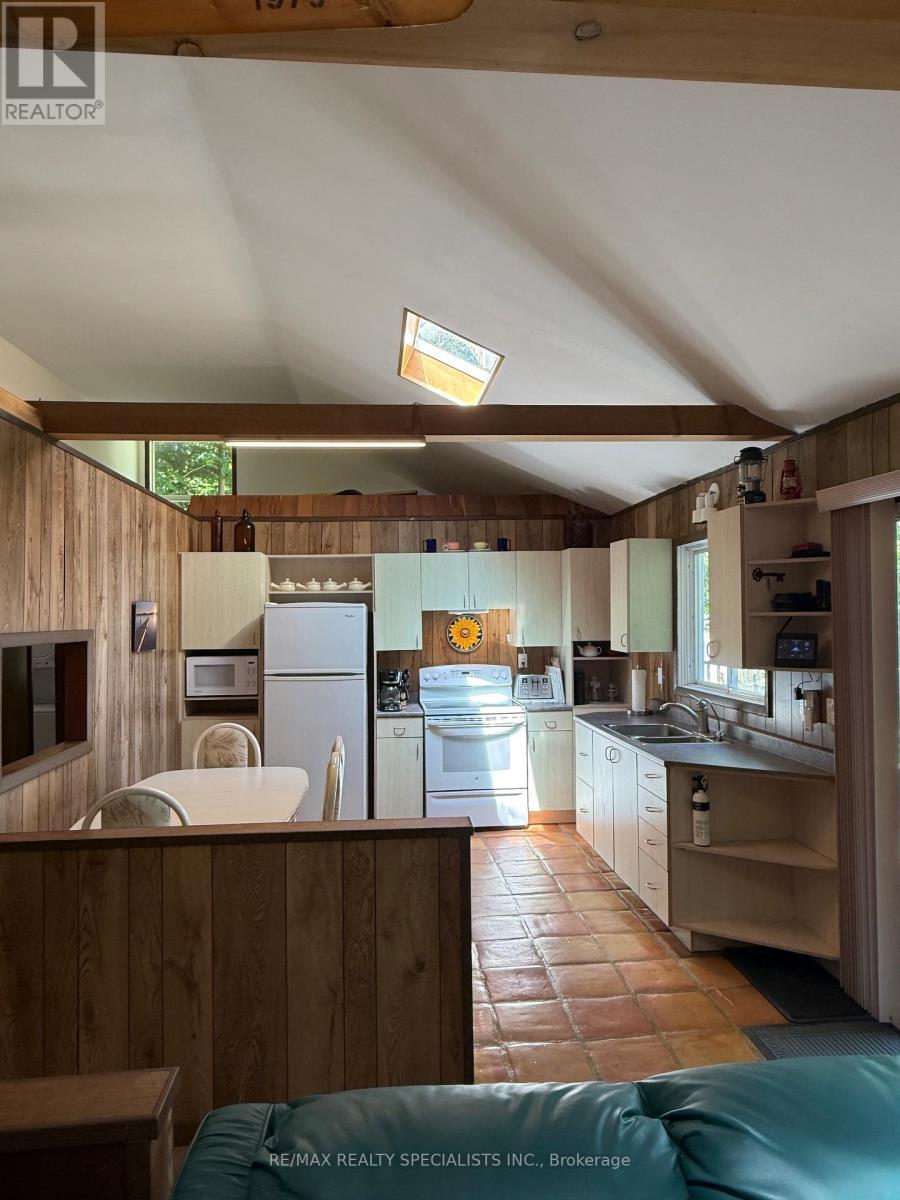 LOT 238 SNAKE ISLAND - 9