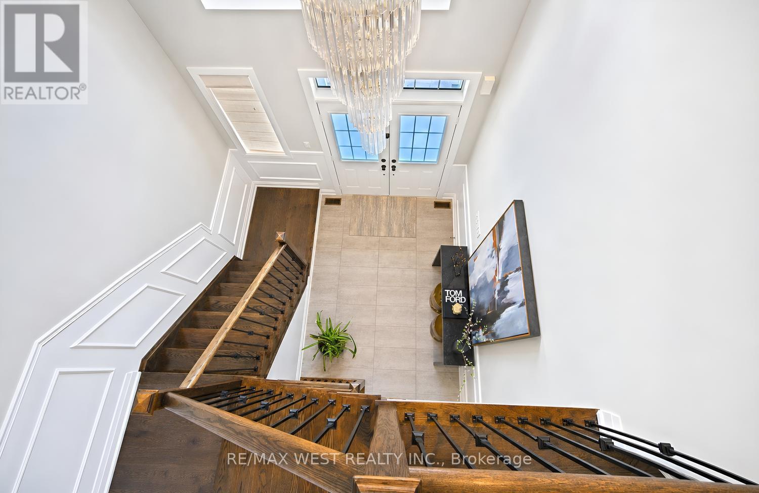 18 BOONE CRESCENT - 22