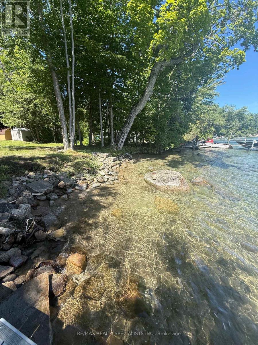 LOT 238 SNAKE ISLAND - 46