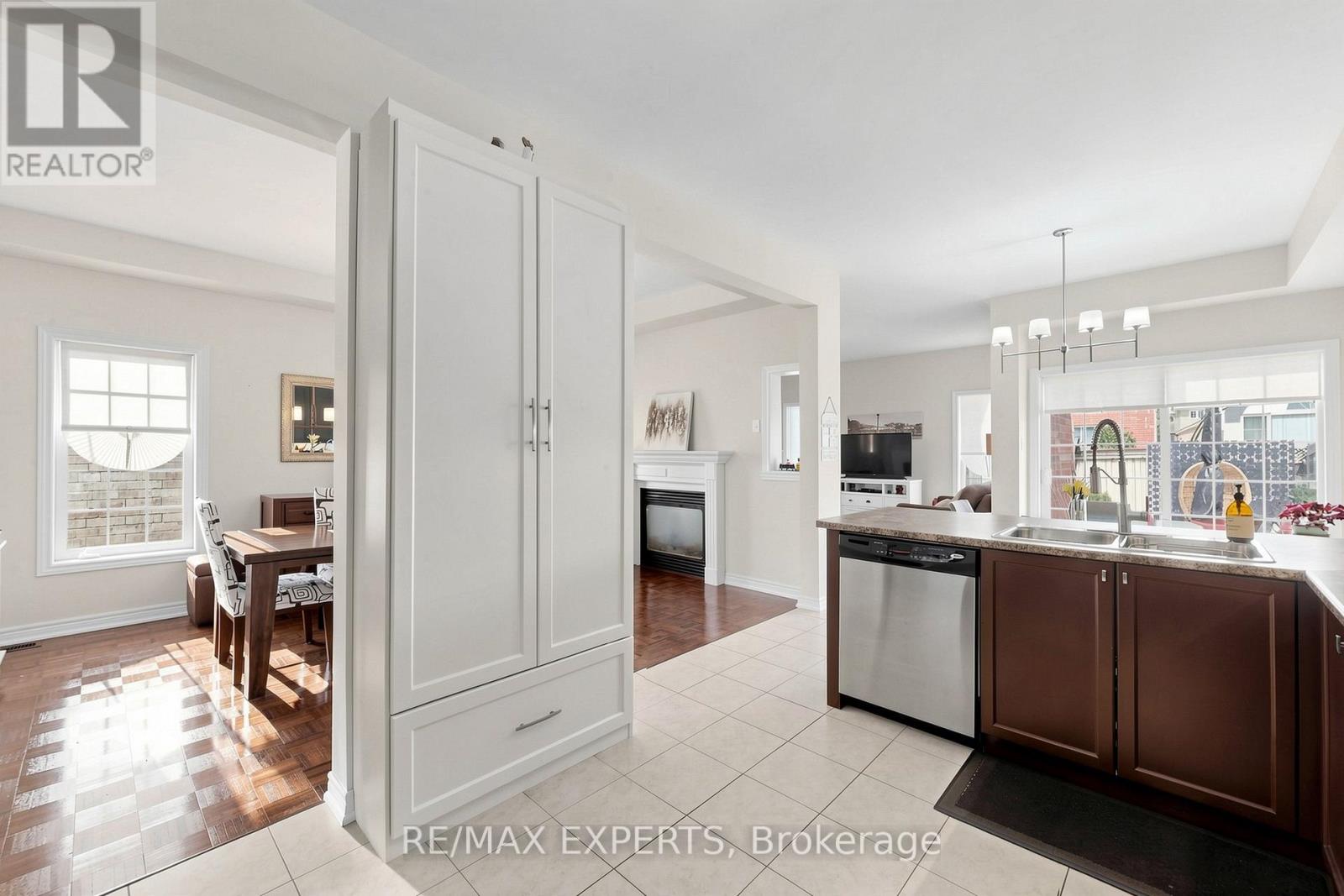 113 BOTICELLI WAY - 14