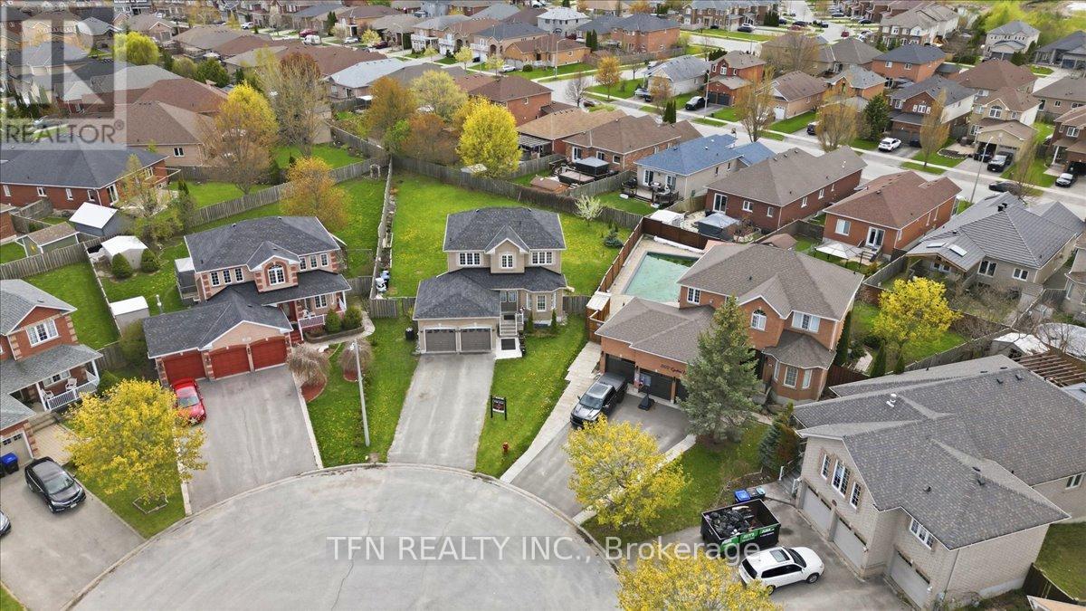 2073 CYNTHIA COURT E - 29