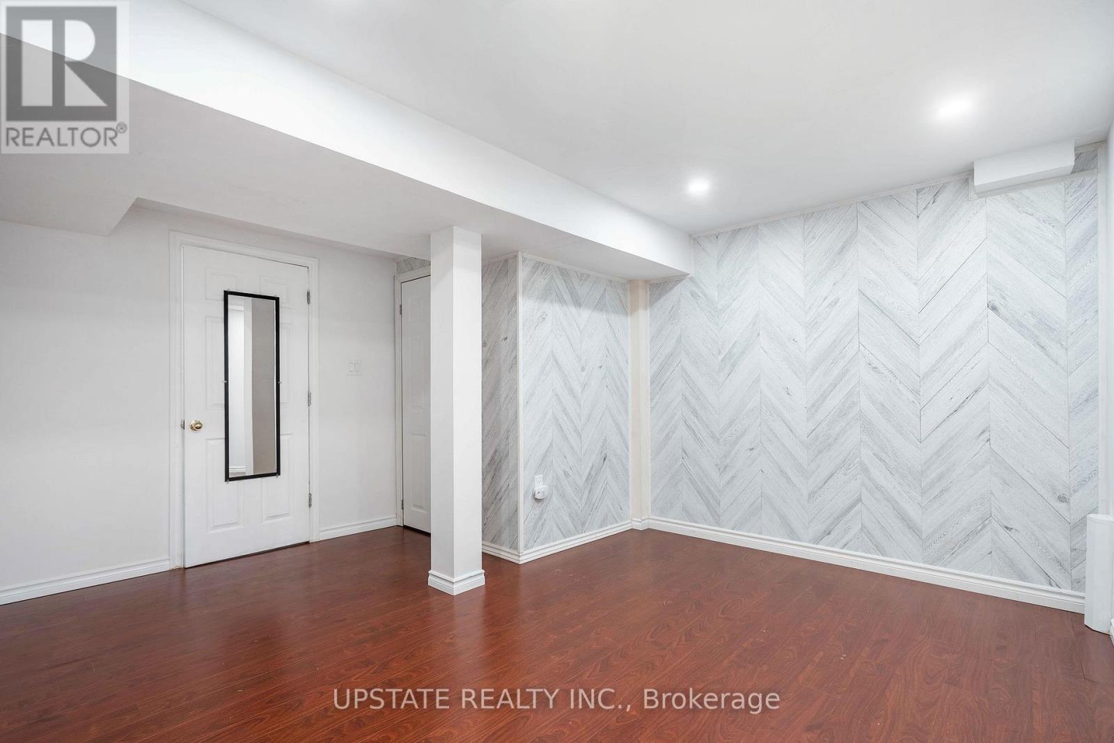 8548 MARTIN GROVE ROAD - 26