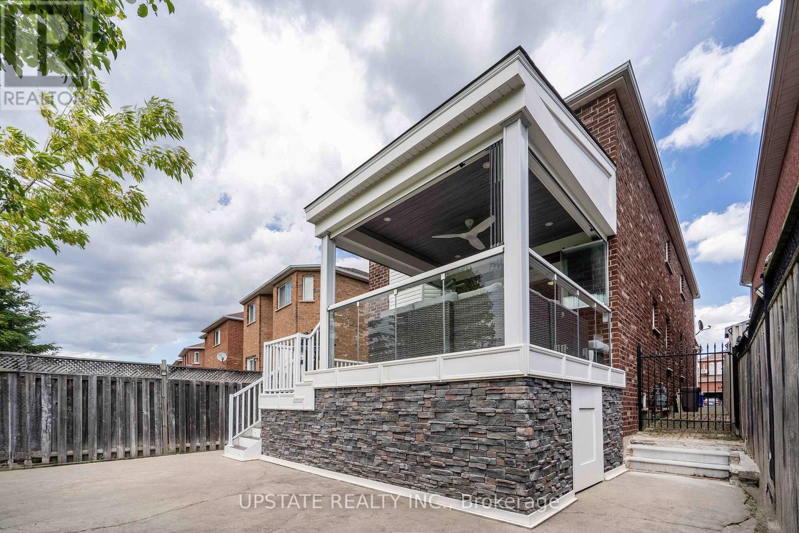 8548 MARTIN GROVE ROAD - 32