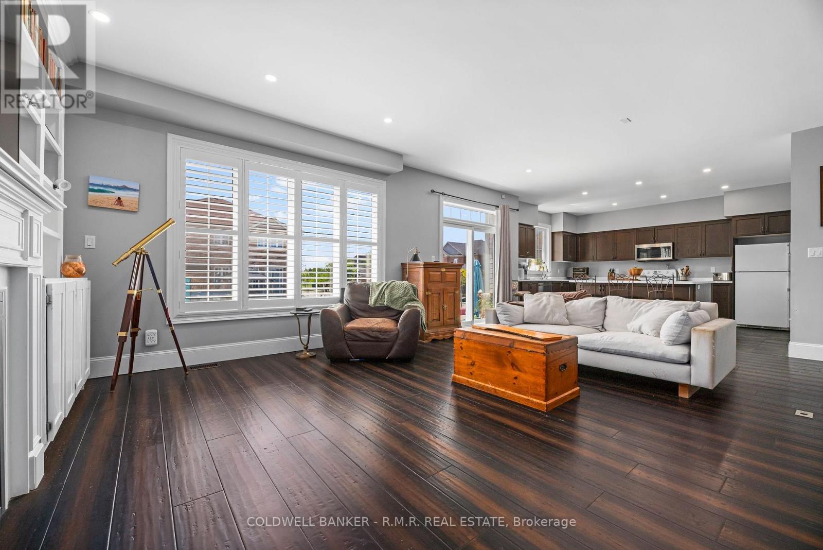 3 DON HADDEN CRESCENT - 17
