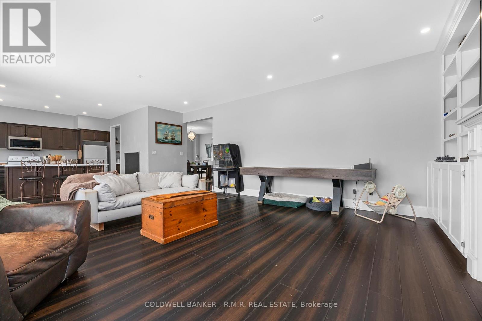 3 DON HADDEN CRESCENT - 18
