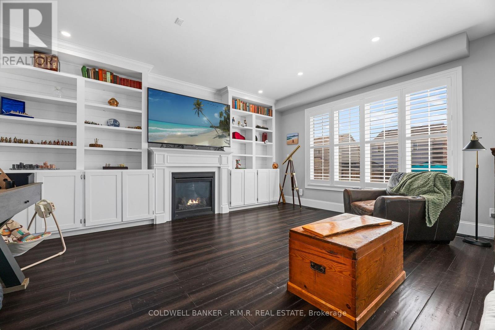 3 DON HADDEN CRESCENT - 5
