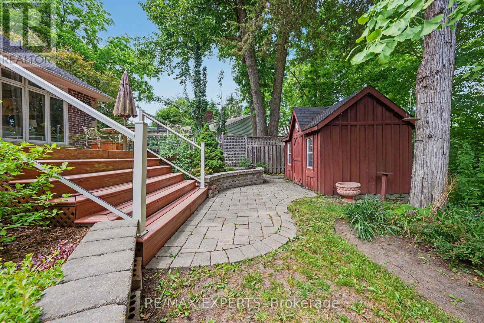 91 NAPIER STREET - 40