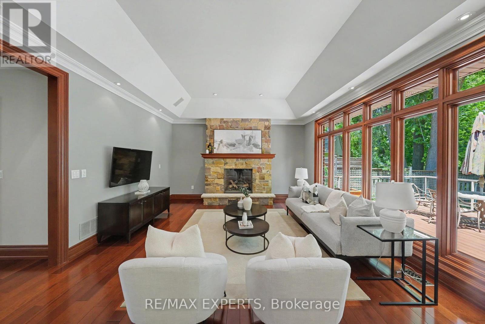 91 NAPIER STREET - 10