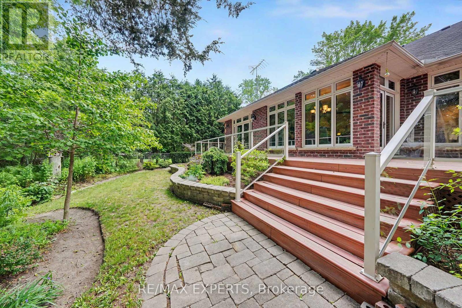 91 NAPIER STREET - 41