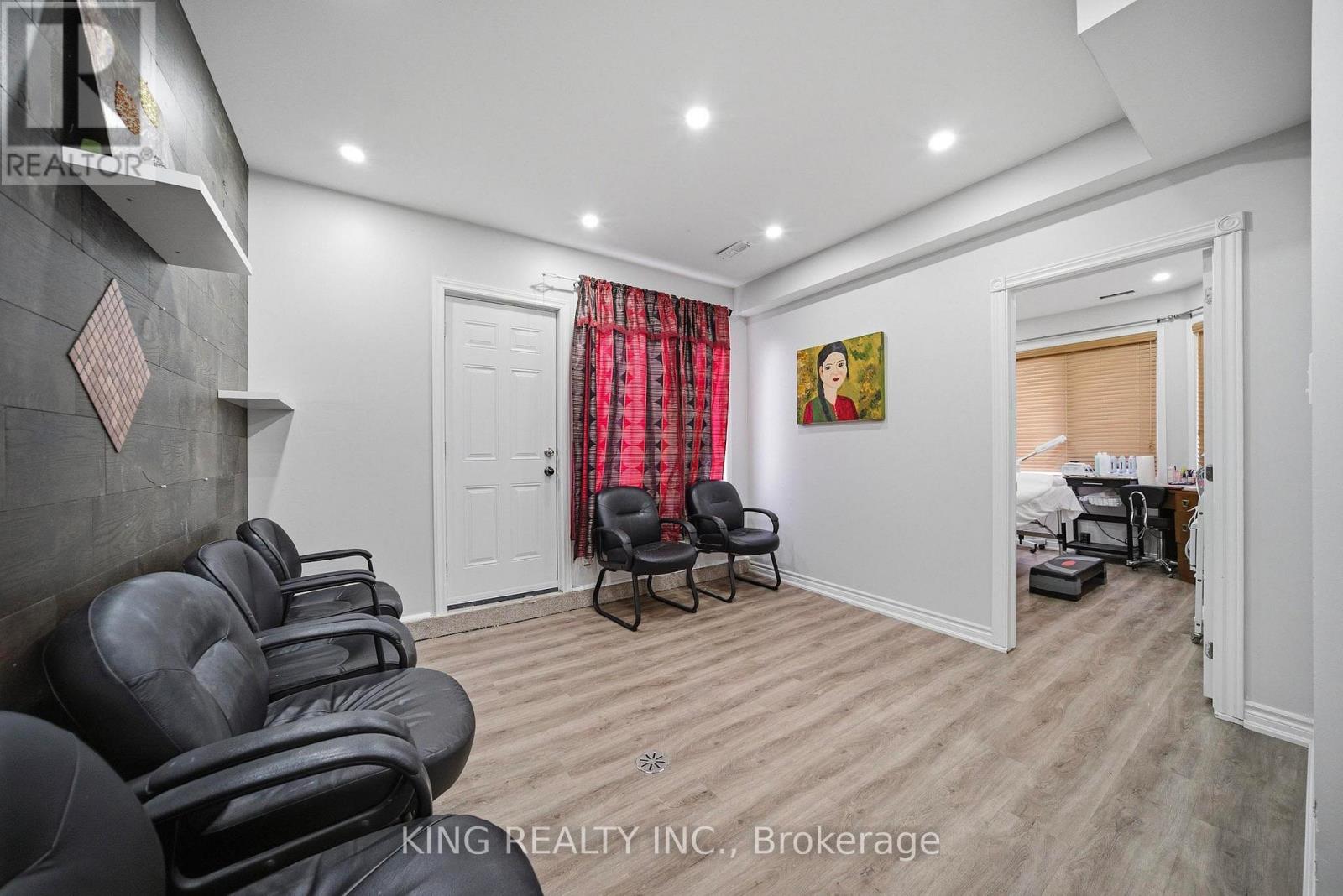 1181 ARNOLD STREET - 27