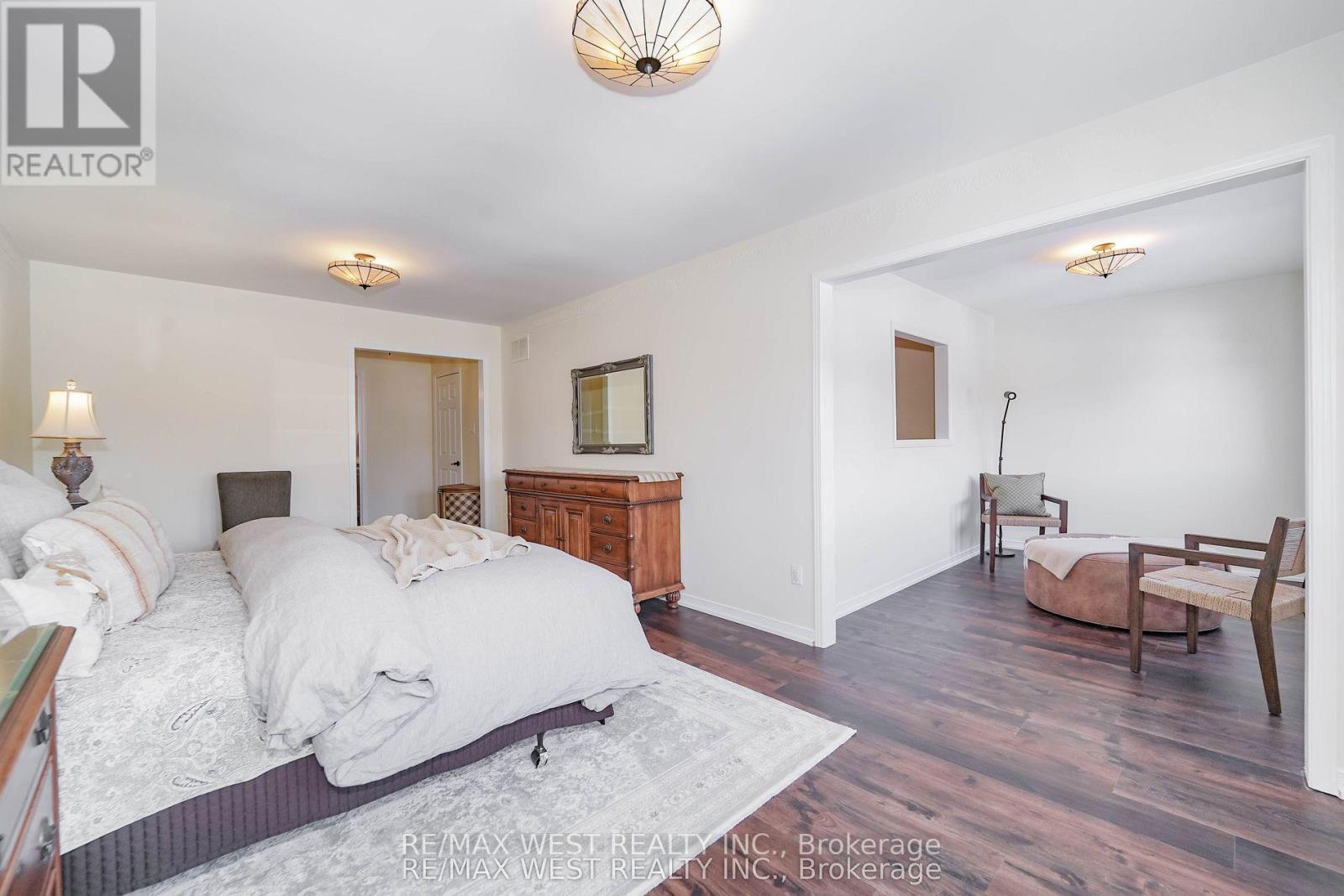 43 SUMMITCREST DRIVE - 11