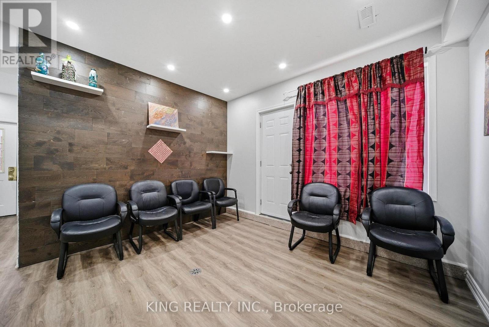 1181 ARNOLD STREET - 28