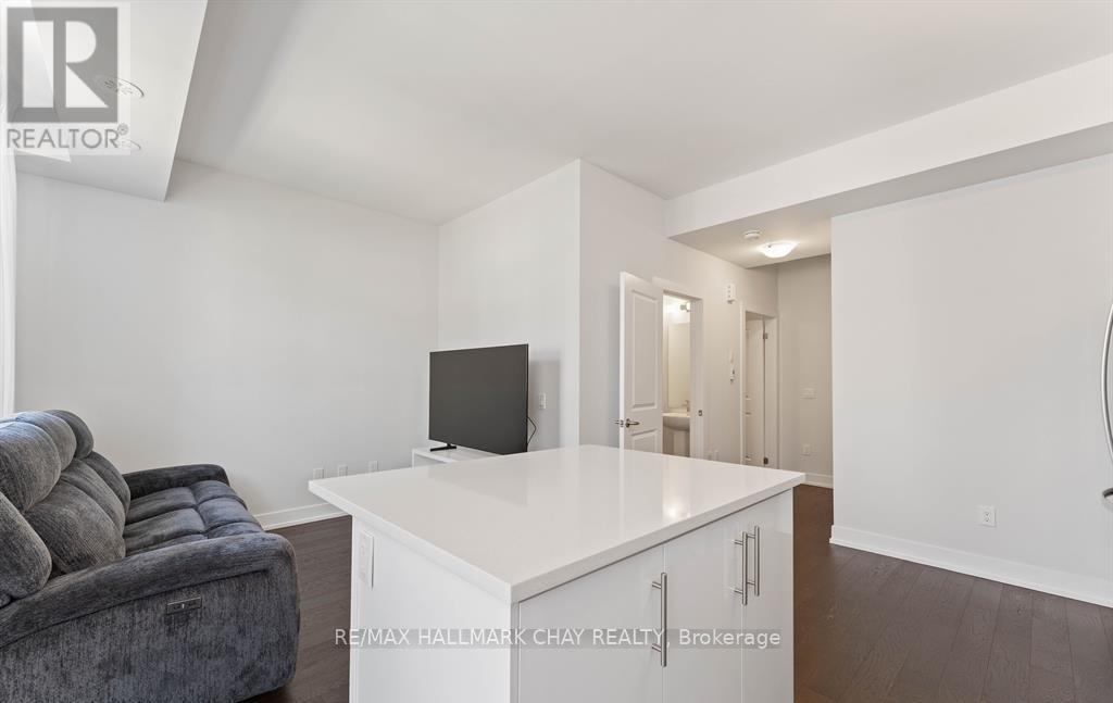 #227 9570 ISLINGTON AVENUE - 8