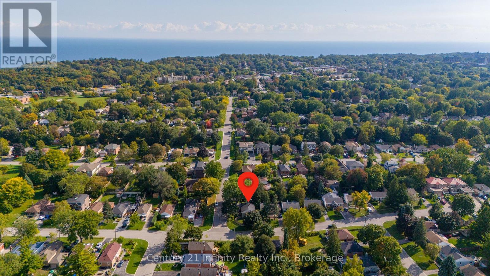 43 COLONIAL AVENUE - 37