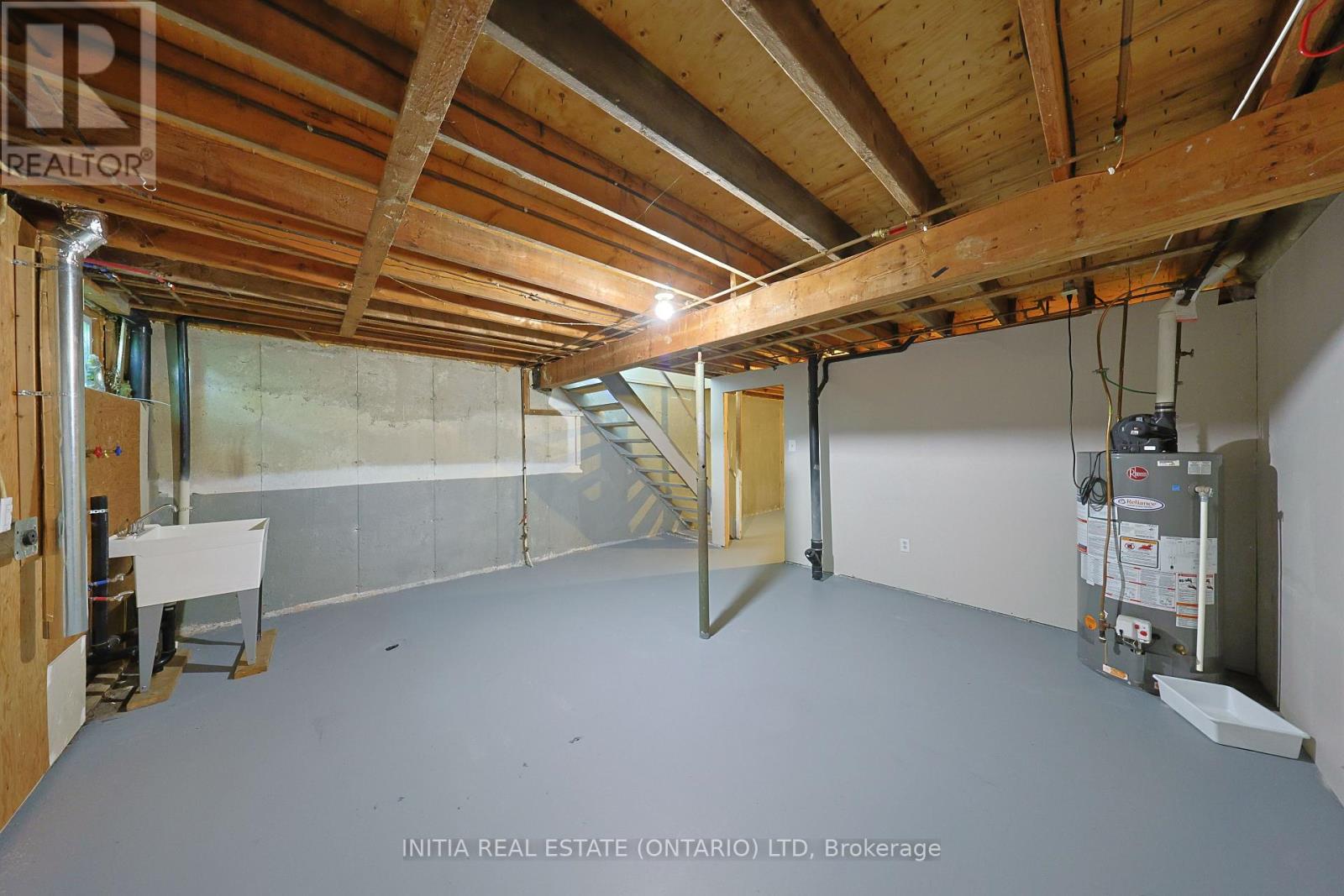 #69 348 CAMERON STREET - 26