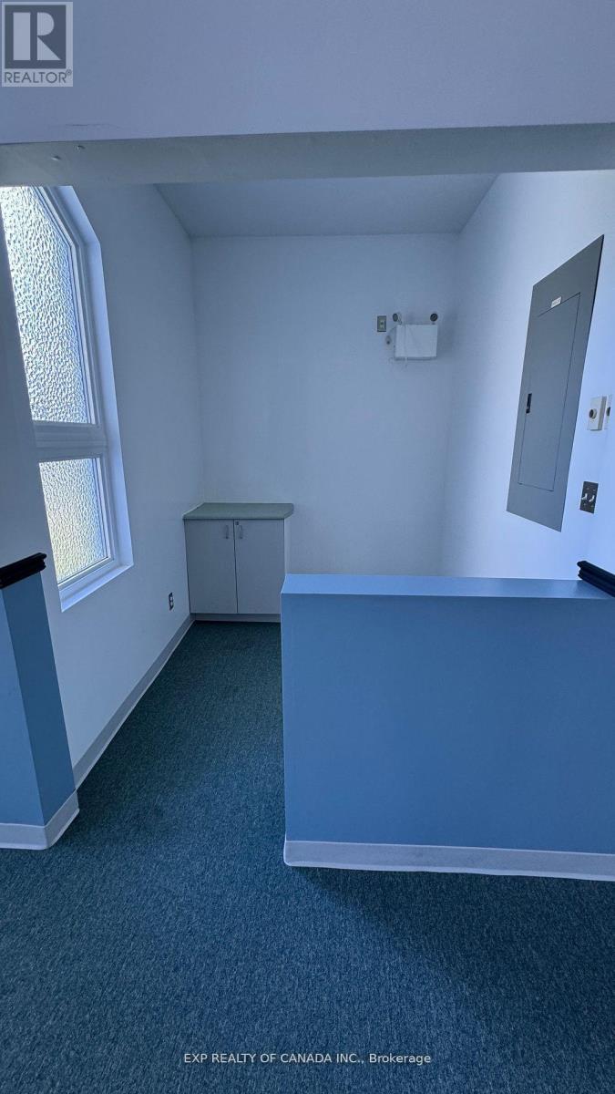 2323 GENIER ROAD - 24