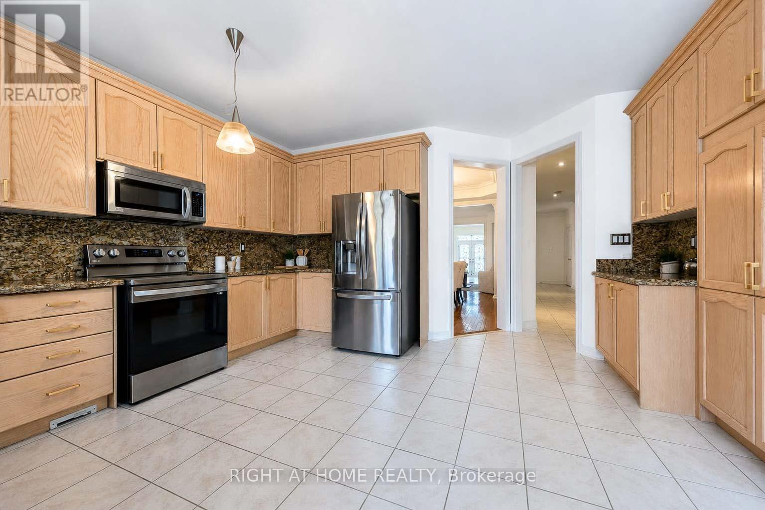 26 RAVEL DRIVE - 16