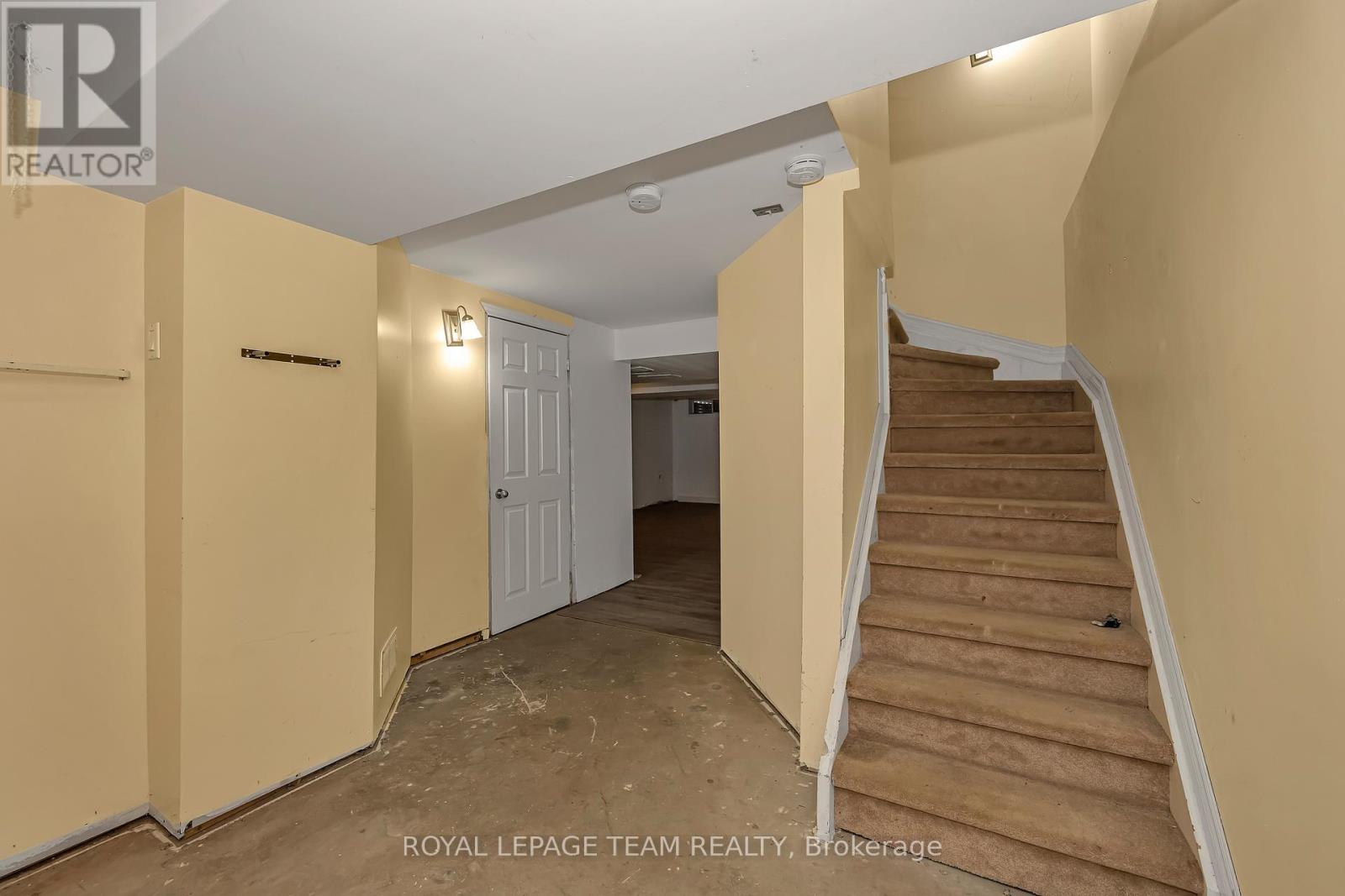 3 Bed, 2 Bath House for Sale in Ottawa – 57 RANDALL JAMES DRIVE, Ottawa – MLS# X13054852 - Image 47