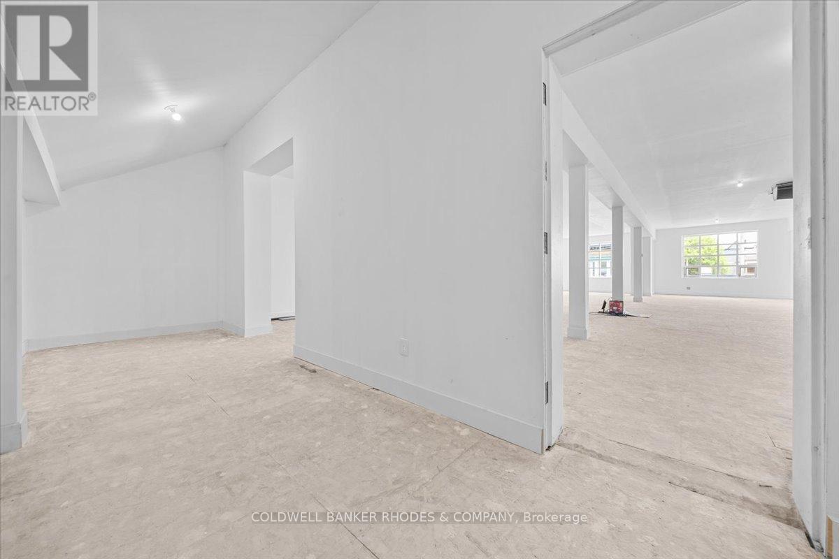 Retail for Rent in Ottawa – 780 BANK STREET, Ottawa – MLS# X13247228 - Image 26