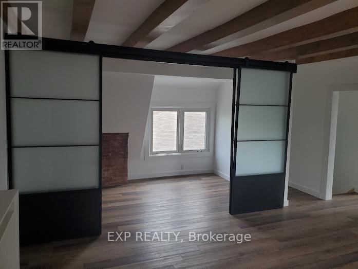 42 BRIGHTON AVENUE - 23