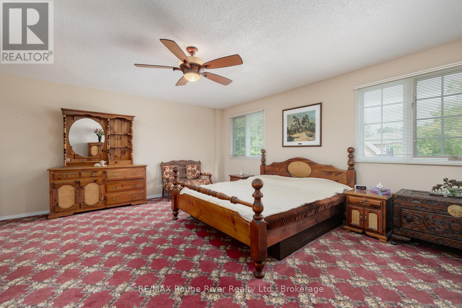 1106 RIDGE VALLEY DRIVE - 32
