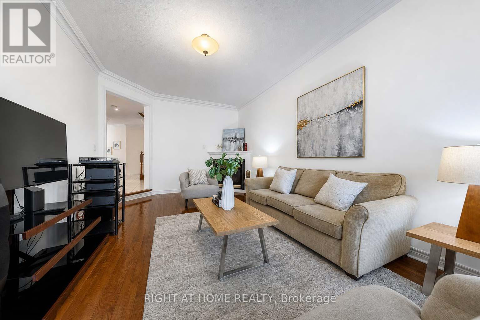 26 RAVEL DRIVE - 19