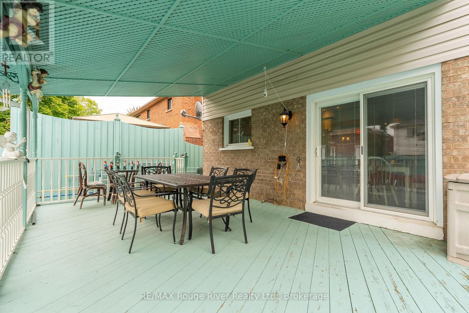 1106 RIDGE VALLEY DRIVE - 39