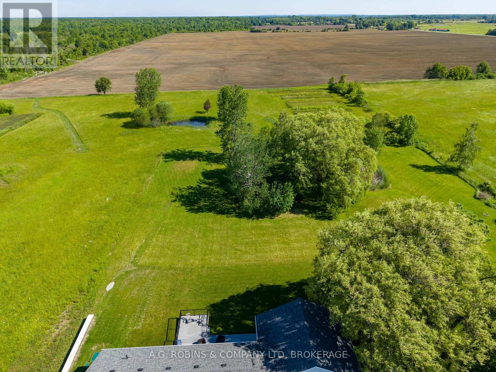11716 LAKESHORE ROAD - 37