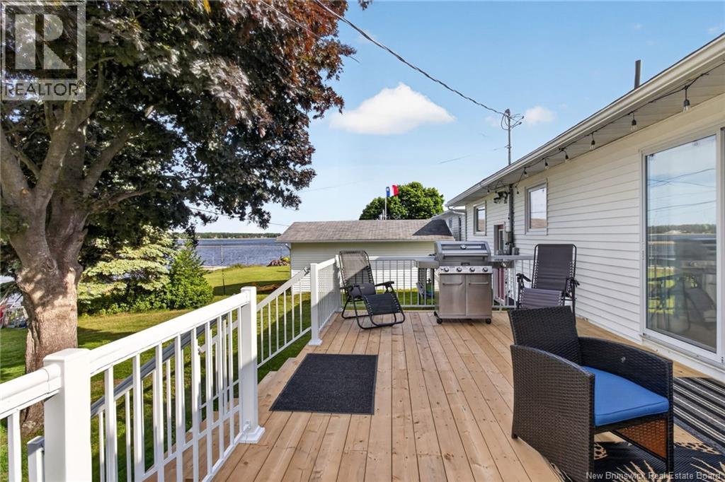 5 Beau Rivage Street - 48