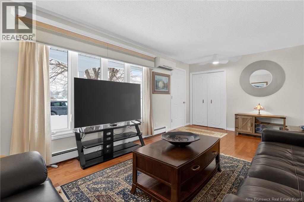 5 Beau Rivage Street - 18