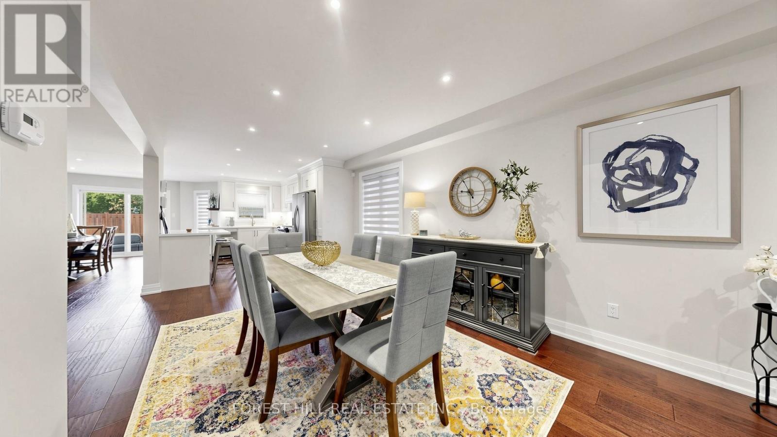 19 ROMANO CRESCENT - 10