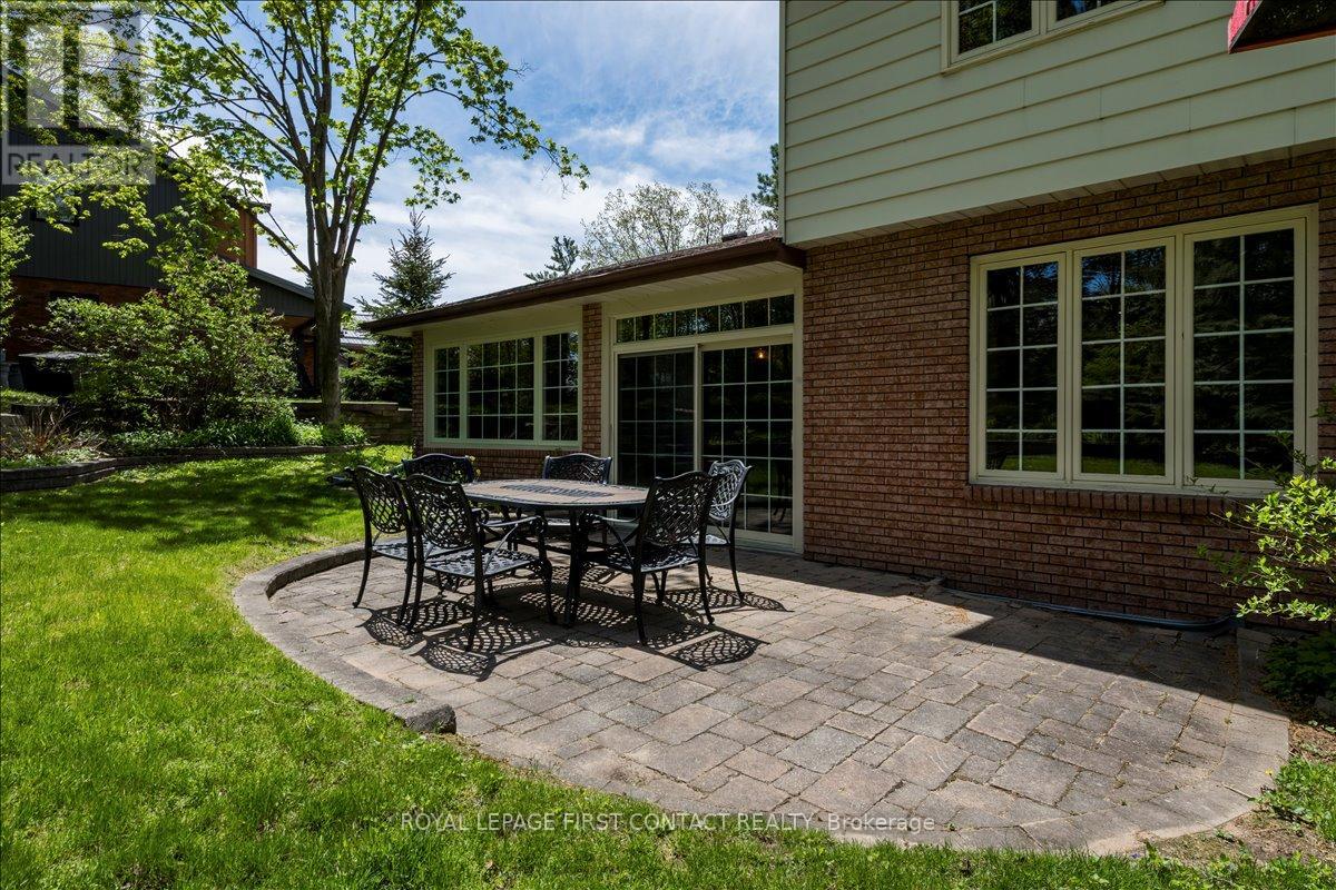 11 FORESTWOOD LANE - 37