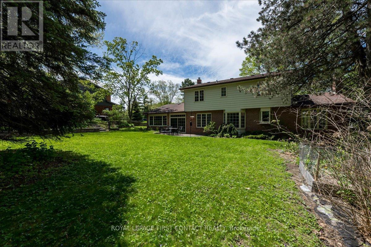 11 FORESTWOOD LANE - 40