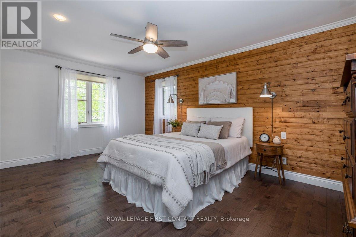 11 FORESTWOOD LANE - 21