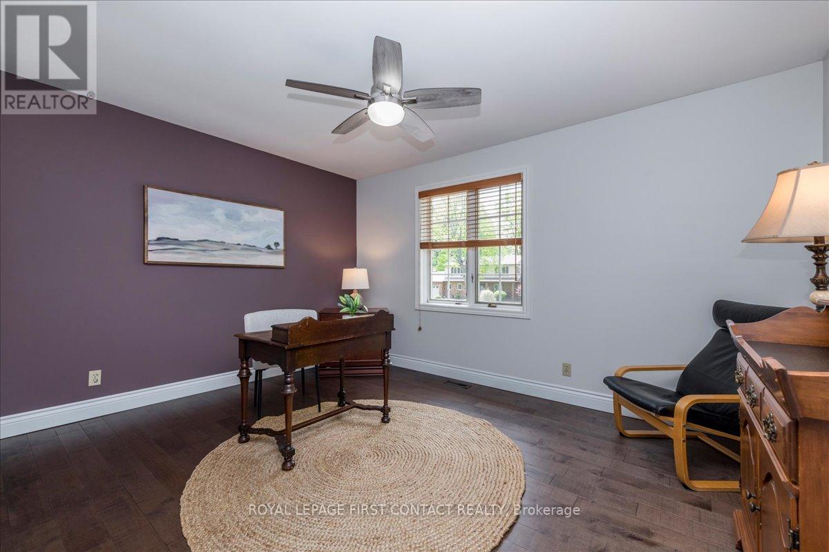 11 FORESTWOOD LANE - 29