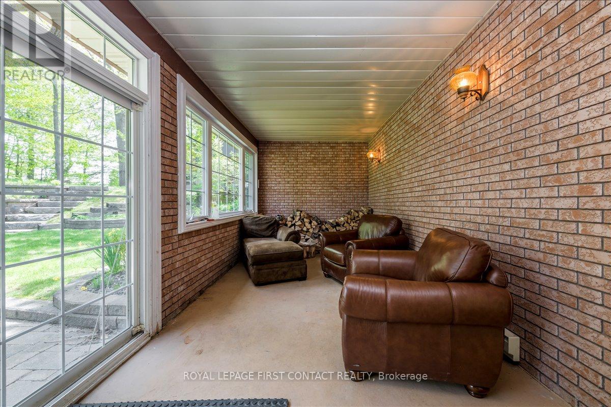 11 FORESTWOOD LANE - 17