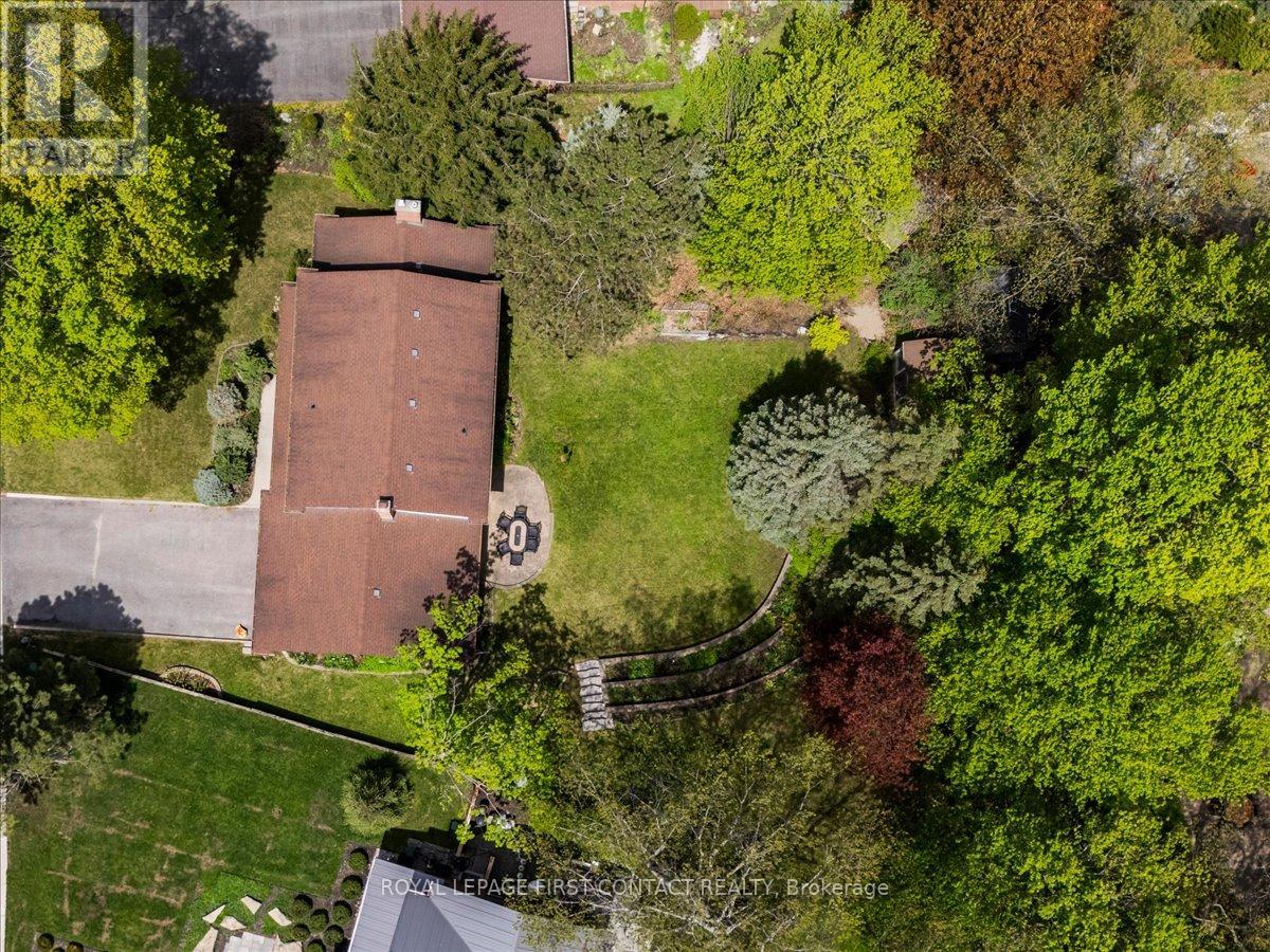 11 FORESTWOOD LANE - 42