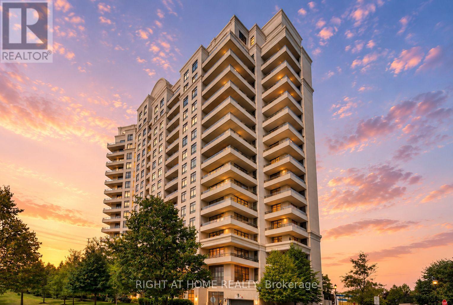 #1012 9235 JANE STREET - 2
