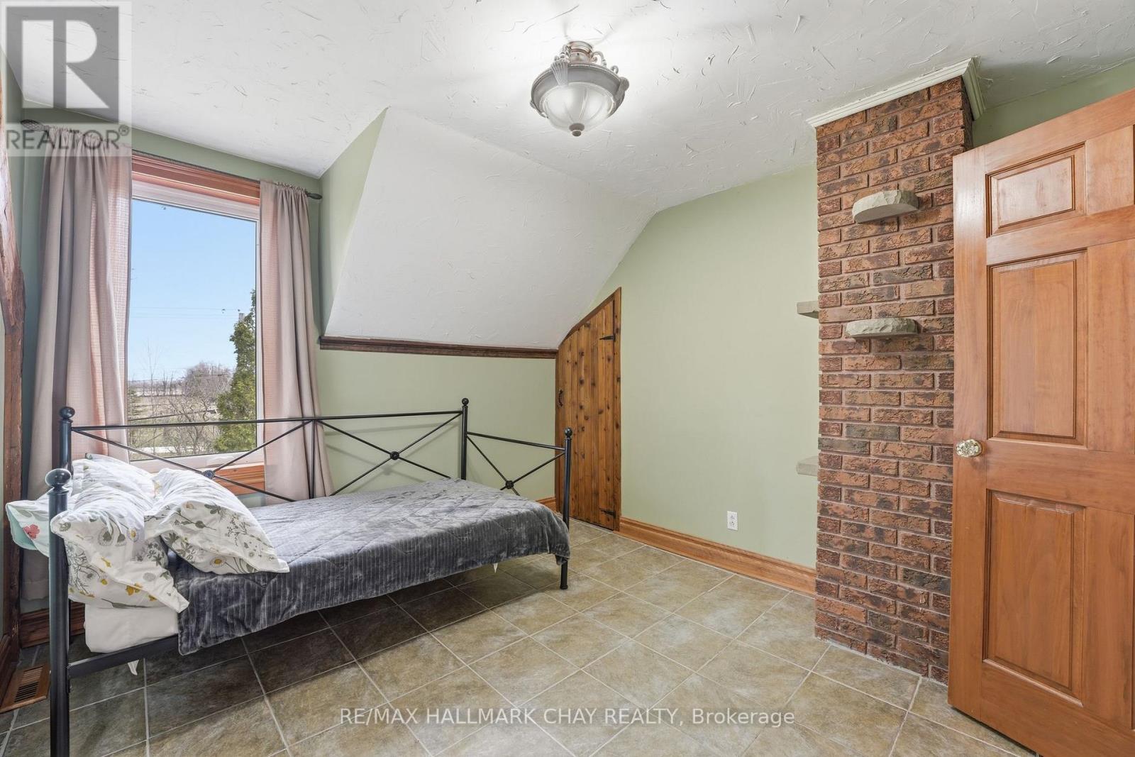 115 DORAN ROAD - 24