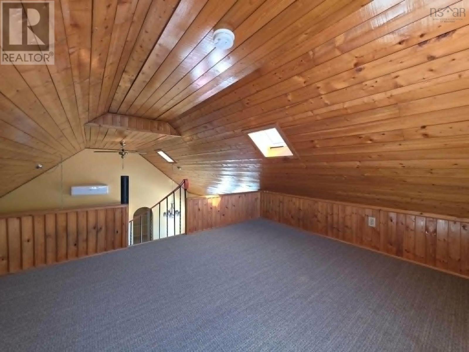 251 Bayview Drive - 48