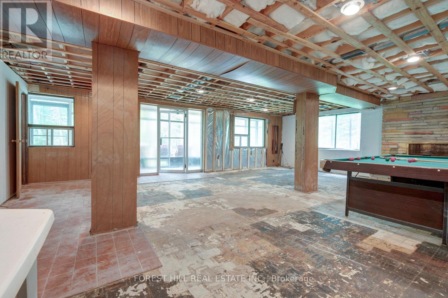 49 LESLIE STREET - 34