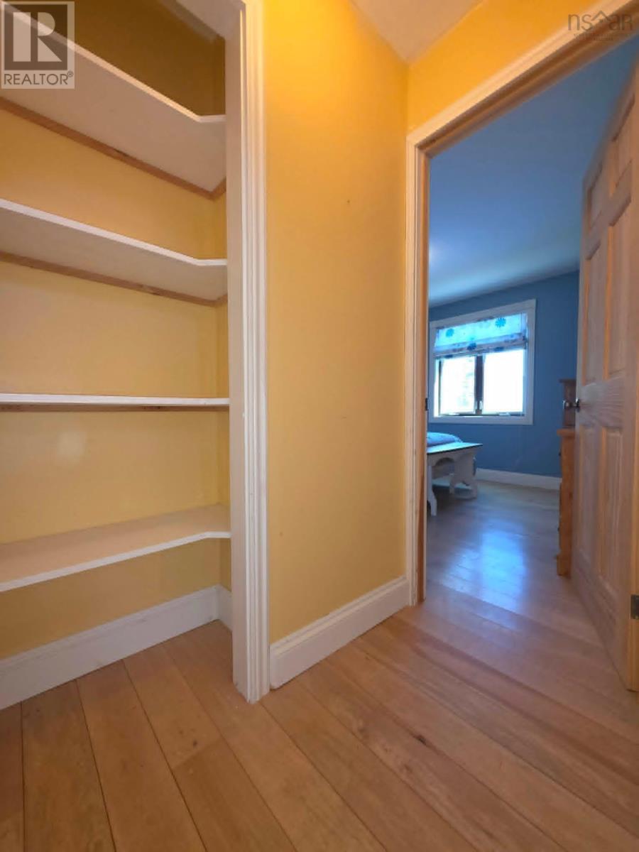 251 Bayview Drive - 45