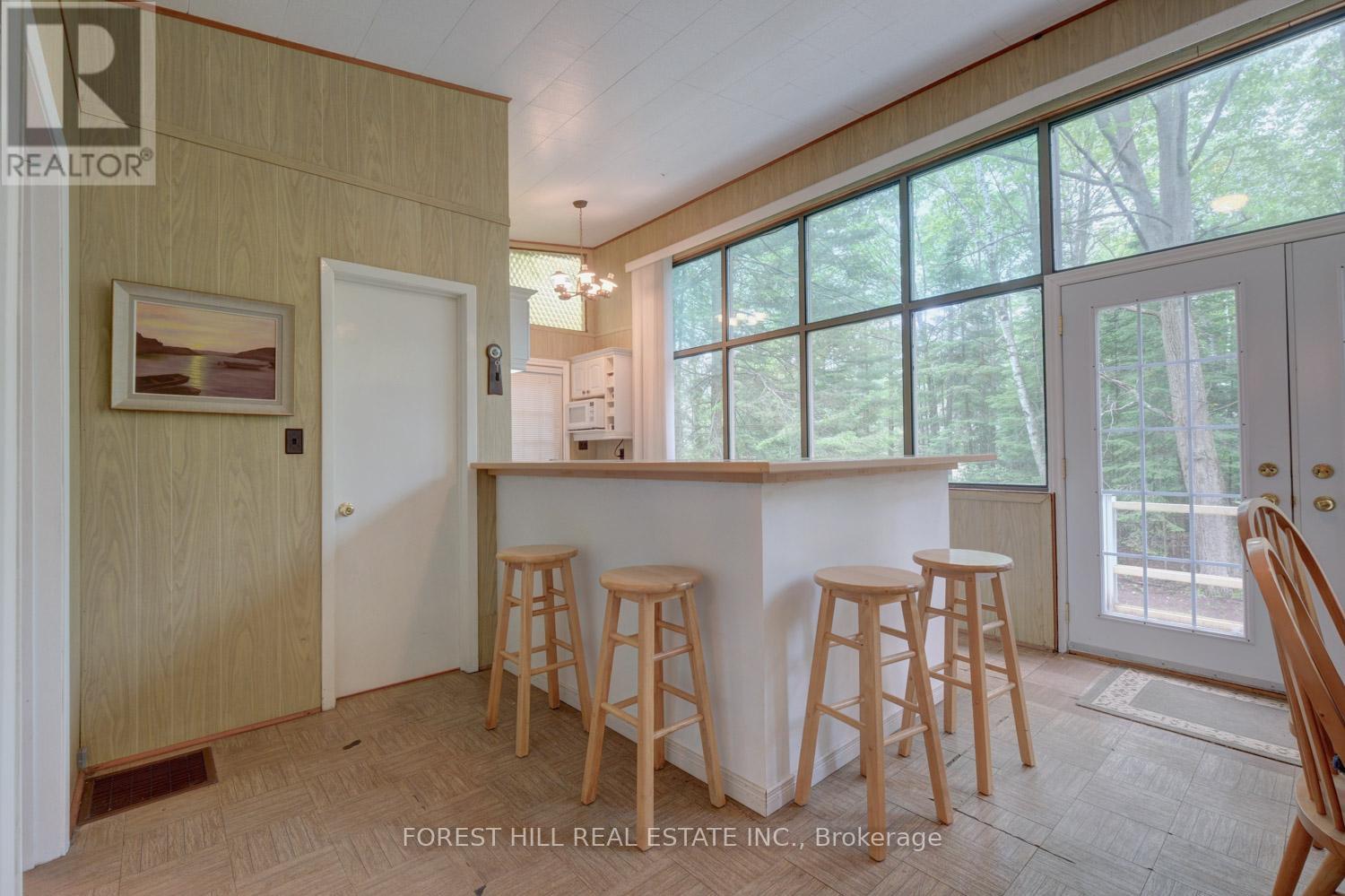 49 LESLIE STREET - 22