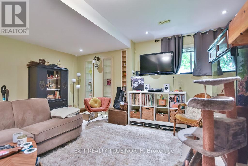 29 OLD HICKORY LANE - 26