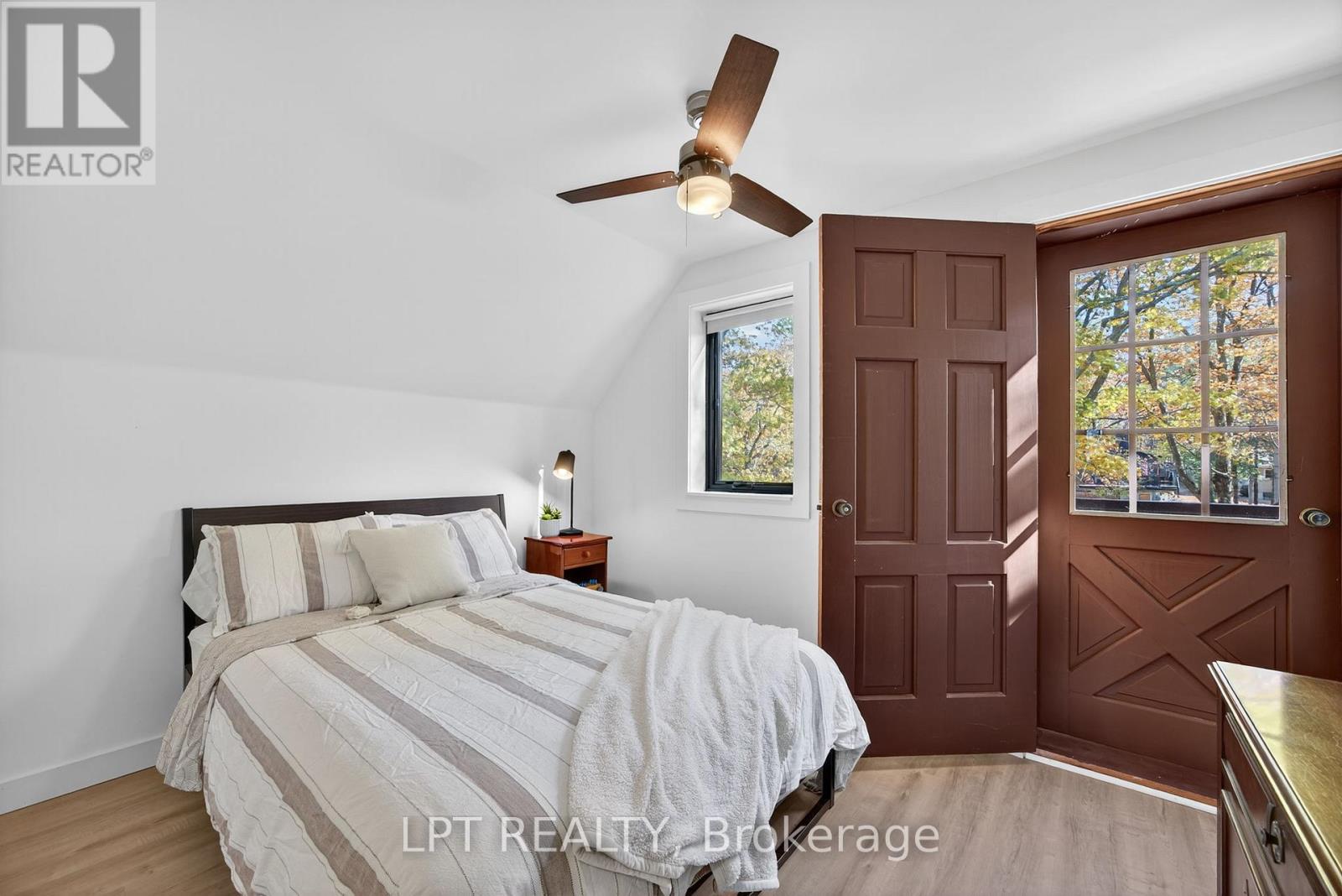 154 PARK ROAD - 27