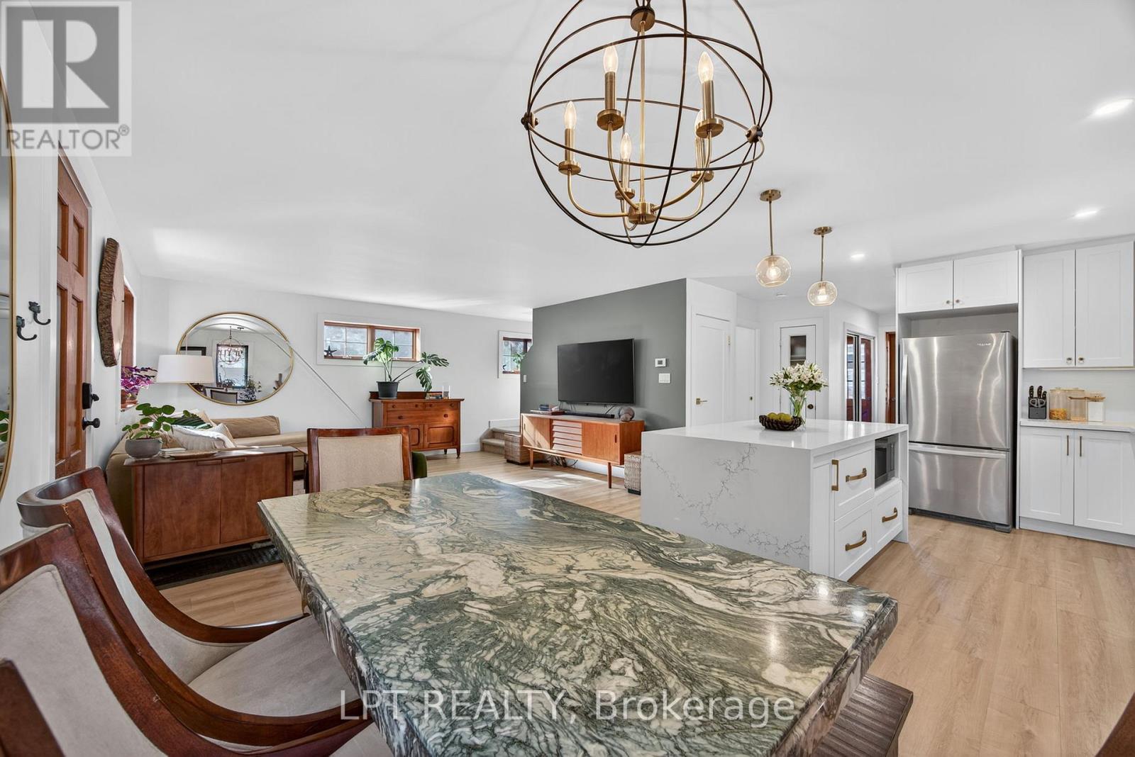 154 PARK ROAD - 12