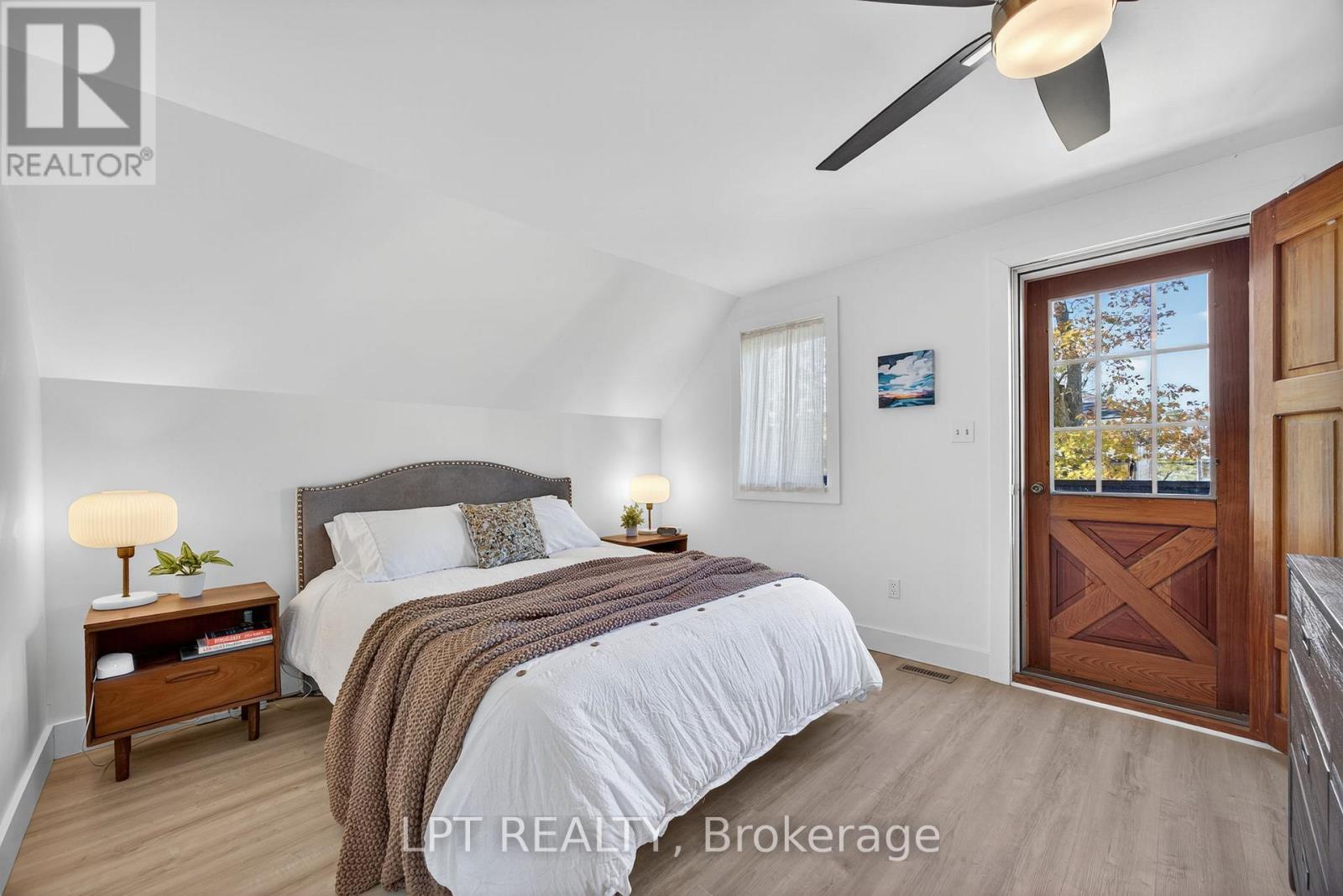154 PARK ROAD - 30