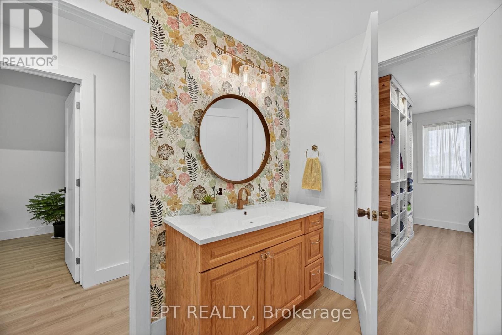 154 PARK ROAD - 36