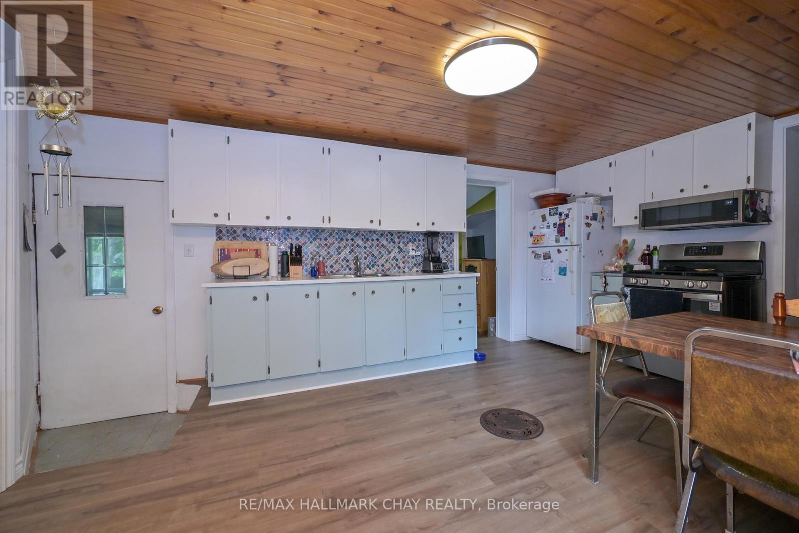 225 PARK STREET - 5